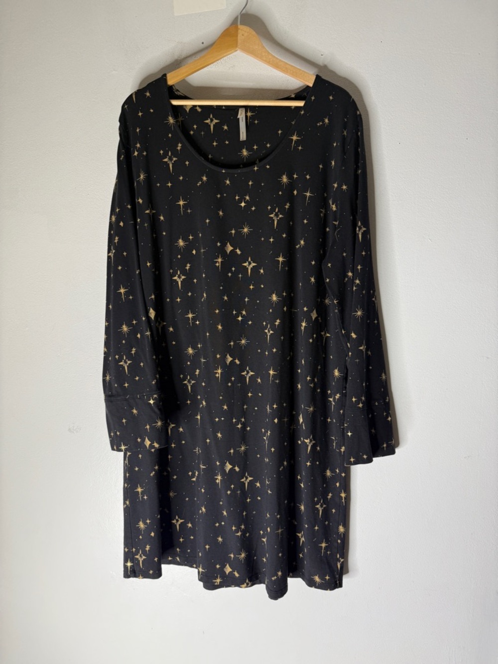 soma long‎ sleeve sleep shirt Black Gold Stars XXL